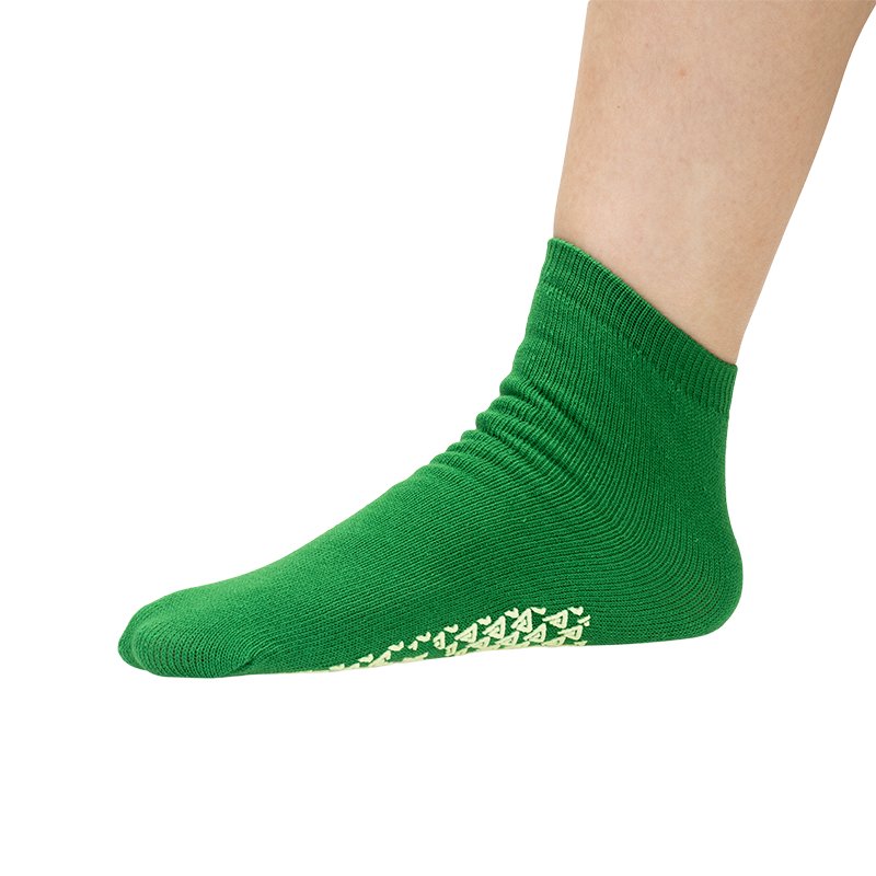 SLIPPER SOCKS (MEDIUM) GREEN